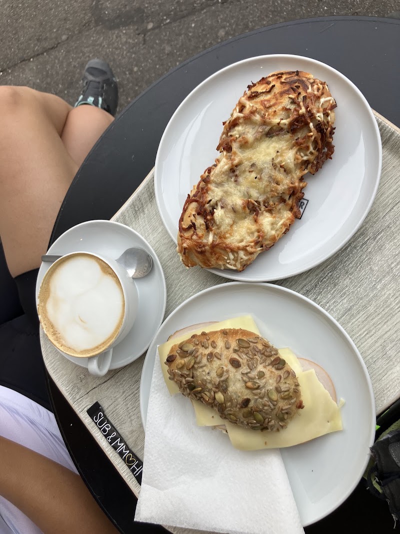 Meisterbäckerei Schneckenburger - Meisterbäckerei Schneckenburger Sankt-Stephans-Platz 4, 78462 Konstanz, Germany