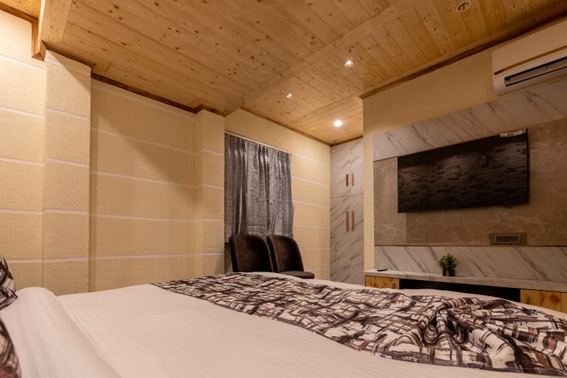 Wood Way Guest House - Wood Way Guest House, Cheena Lodge, New Pavilion Compound, Sherwani, Nainital, Uttarakhand 263001, India