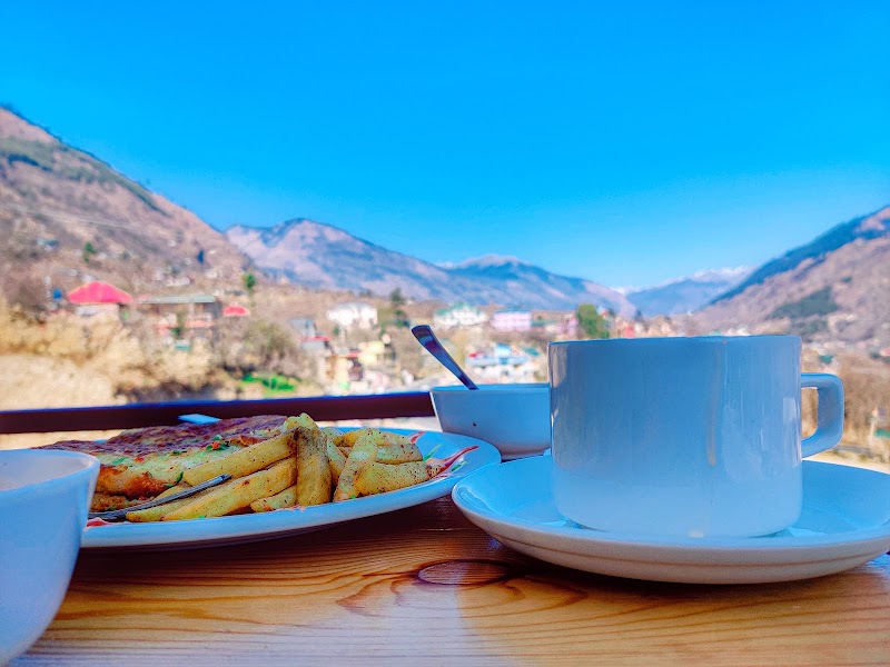 Apple farm homestay - Apple farm homestay, Nangabagh, near Paragliding point, Bandrol, Chhatan Seri, Himachal Pradesh 175128, India