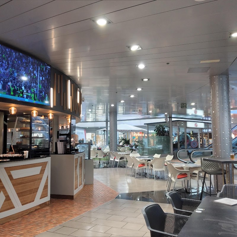Centro Comercial Plaza del Duque - Centro Comercial Plaza del Duque, C. Londres, s/n, 38660 Costa Adeje, Santa Cruz de Tenerife, Spain
