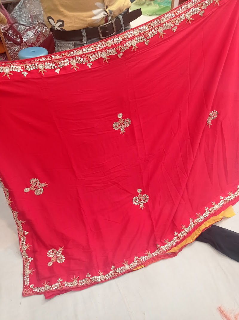 Gupta Sarees - Gupta Sarees 418, Maniramji ki Kothi,, Haldiyon ka Rasta, Johari Bazaar, Badhi Chopad, Ramganj Bazar, Jaipur, Jaipur Nagar Nigam Area, Rajasthan 302003, India