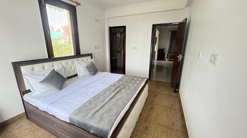 Scenic View Retreat Homestay - Scenic View Retreat Homestay, 1, Bhowali - Bhimtal Rd, Sanguri Gaon, Bhimtal, Uttarakhand 263136, India