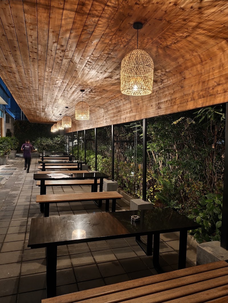 2 Pints Brewing Taproom & Kitchen - 2 Pints Brewing Taproom & Kitchen 131/B, EPIP Zone, Whitefield, Mahadevapura, Bengaluru, Karnataka 560066, India