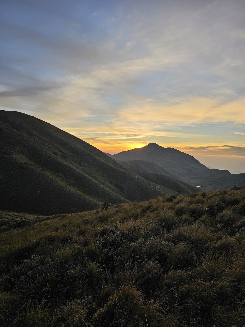 Sunrise point - Sunrise point, Kannan Devan Hills, Idukki district, Kerala, India (PIN:, 35RQ+J6M, Kannan Devan Hills, Kerala 685616, India