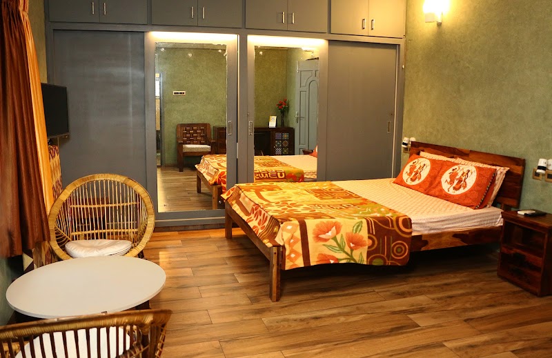 Penthouse 2BHK with Bathtub and Terrace - Penthouse 2BHK with Bathtub and Terrace No.98, 2nd Floor, Eswaran Dharmaraja Kovil St, Heritage Town, Puducherry, 605001, India