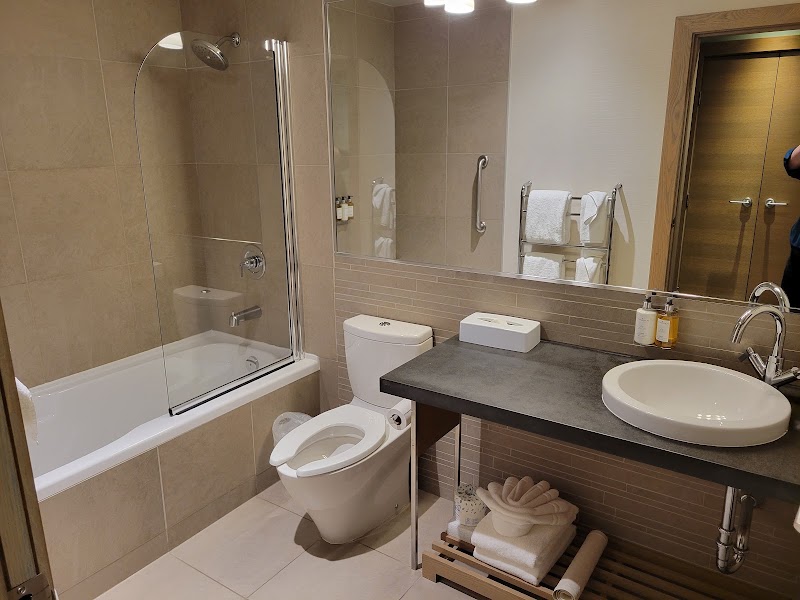 The Sidney Pier Hotel - The Sidney Pier Hotel 9805 Seaport Pl, Sidney, BC V8L 4X3, Canada