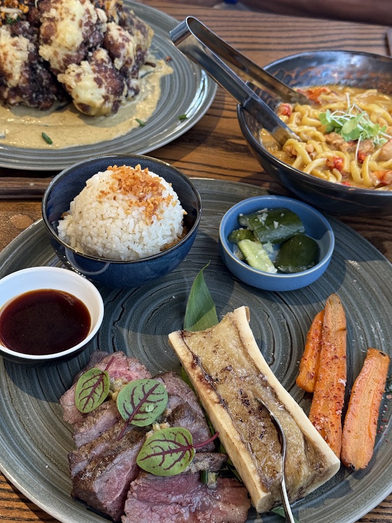 Lineage - Lineage 3750 Wailea Alanui Dr, Wailea, HI 96753, USA