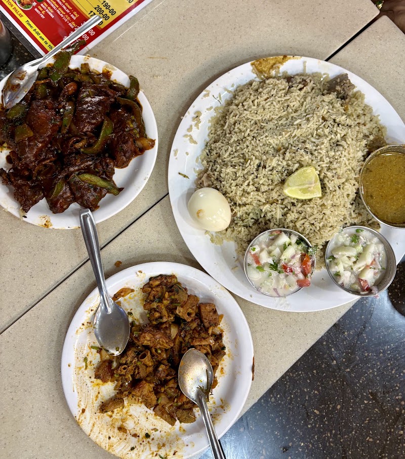 Hanumanthu New Hotel Devi Annex Non Vegetarian - Hanumanthu New Hotel Devi Annex Non Vegetarian 2961/7A, CH 16/A, 1st Main, 5th Cross, Near TTL College, Saraswathipuram, Mysuru, Karnataka 570009, India