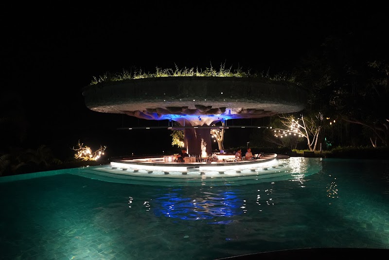 The Pool Cafe & Bar at Padma Resort Ubud - The Pool Cafe & Bar at Padma Resort Ubud, Br. Carik, Puhu, Kec. Payangan, Kabupaten Gianyar, Bali 80572, Indonesia