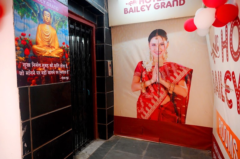 hotel bailey grand