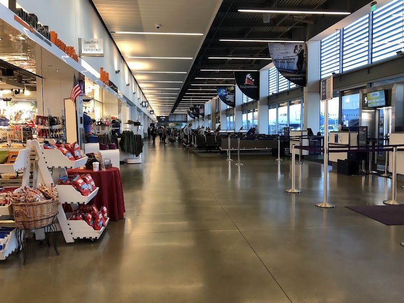 Long Beach Airport - Long Beach Airport, 4100 Donald Douglas Dr, Long Beach, CA 90808, USA