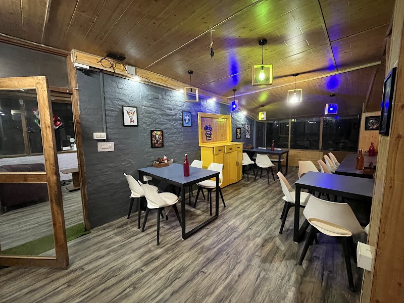 Pineroots Cafe - Pineroots Cafe Pineroots Cafe, 224/1, Po, Sar, Jibhi, Himachal Pradesh 175123, India