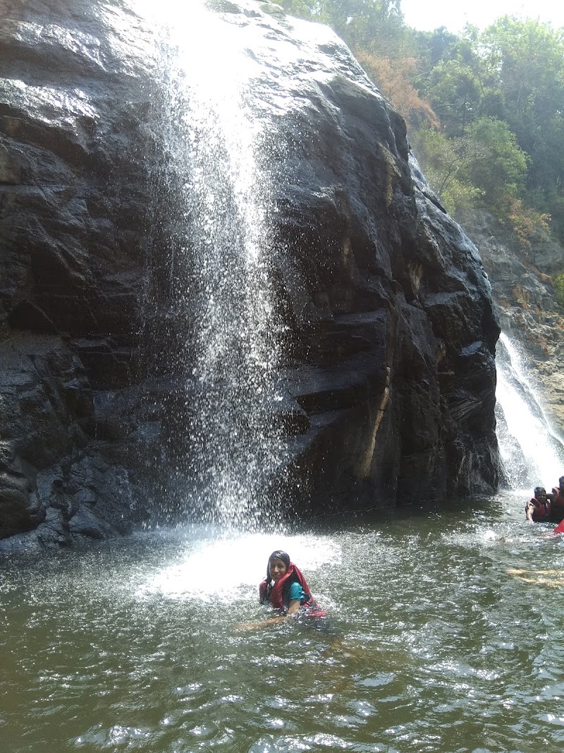 Dudhsagara Waterfall Camp Site - Dudhsagara Waterfall Camp Site Sonauli, Goa 403410, India