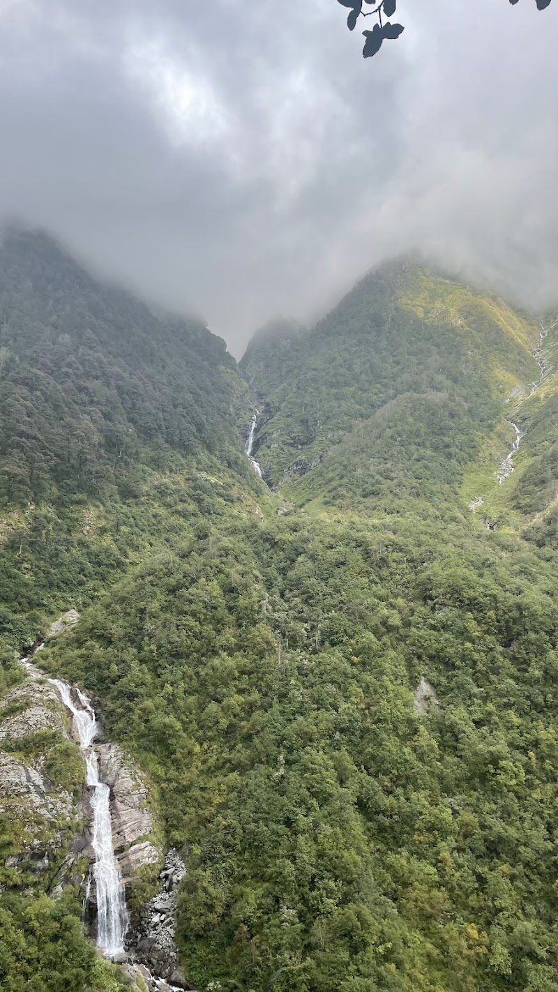 Shri Yamunotri Dham - Shri Yamunotri Dham XFX7+V6G, Yamunotri, Uttarakhand 249141, India