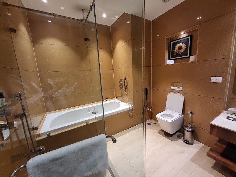Hotel Best Western Vrindavan - Hotel Best Western Vrindavan, Asset no 12, Best western vrindavan Ashram vihar, Vrindavan, Sunrakh Bangar, Uttar Pradesh 281121, India