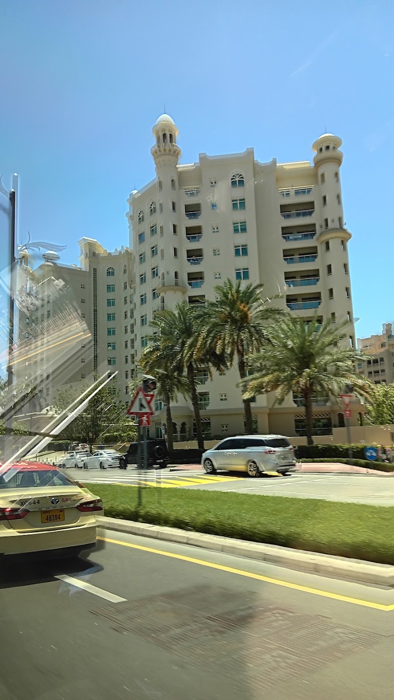 Palm Jumeirah North/South Residence - Palm Jumeirah North/South Residence 446R+92G Palm - Jumeirah Rd - Nakhlat Jumeira - Dubai - United Arab Emirates