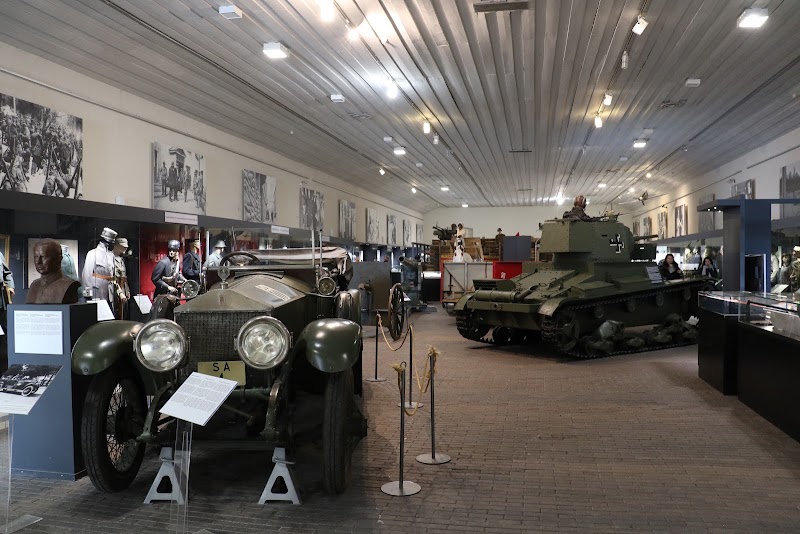 Military Museum of Manège - Military Museum of Manège, Iso Mustasaari c 77, 00190 Helsinki, Finland