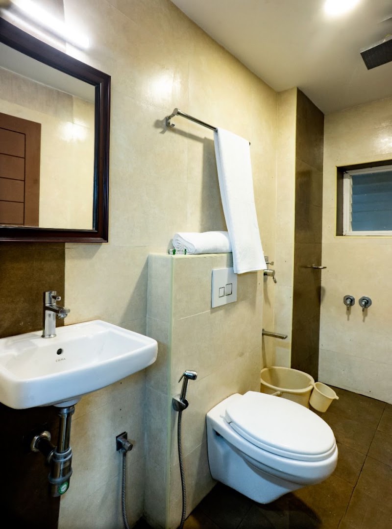 Hotel Sea Land - Hotel Sea Land, E Car St, Kanniyakumari, Tamil Nadu 629702, India