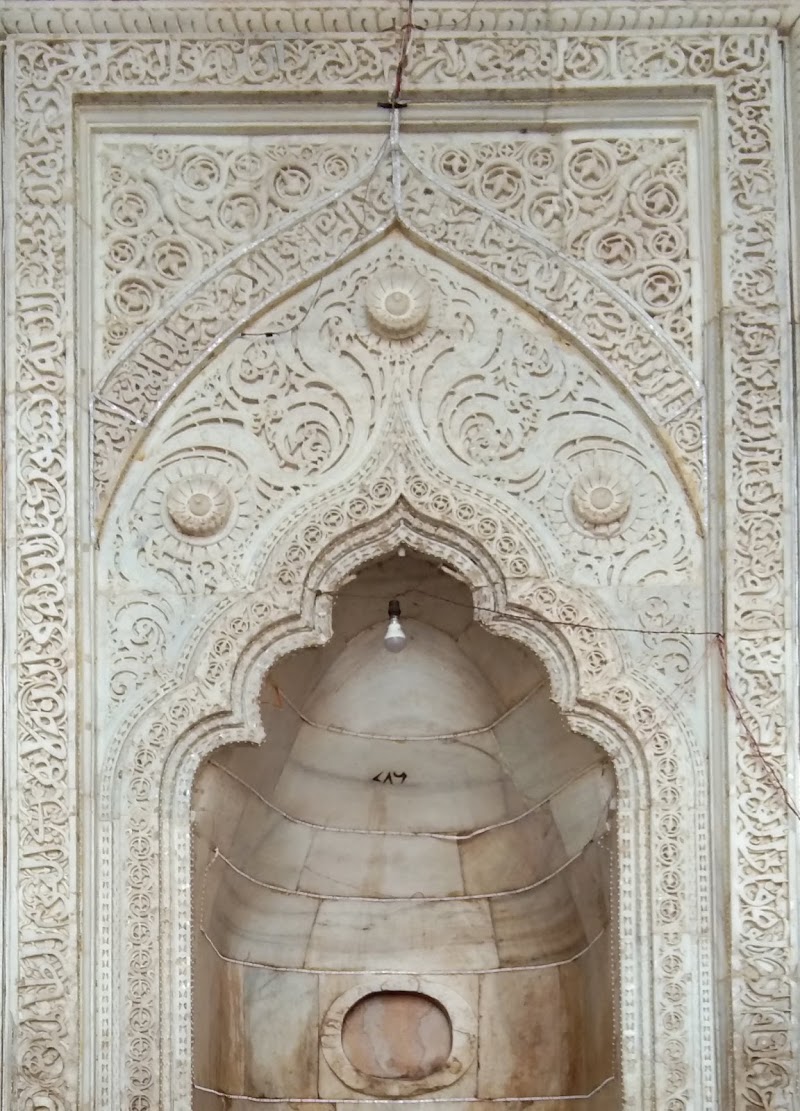 Adhai Din Ka Jhonpra - Adhai Din Ka Jhonpra, FJ4G+33J, Ander Kote Rd, Lakhan Kothri, Ajmer, Rajasthan 305001, India