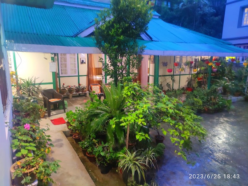 Arthur's Inn, Urban Homestay - Arthur's Inn, Urban Homestay Upper Sichey Rd, above Tamang Gumpa, Gangtok, Sikkim 737101, India