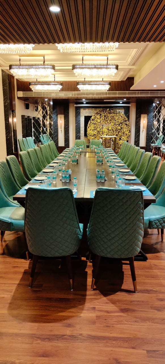 The ParkQueen Hotels & Resort's - The ParkQueen Hotels & Resort's Hotel Park Queen Delhi by-Pass, VJPH+VV8, Sector 1 Main Rd, Sector-1, Rohtak, Haryana 124001, India