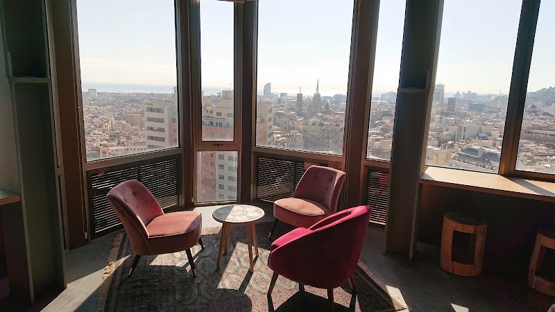 Enjoybcn Beyond Apartments in Barcelona - Enjoybcn Beyond Apartments in Barcelona Pl. d'Urquinaona, 6, Planta 19, Eixample, 08010 Barcelona, Spain