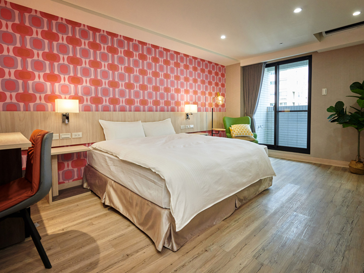 COMMA Boutique Hotel - COMMA Boutique Hotel No. 77號, Xining Rd, Wanshou Village, Wanhua District, Taipei City, Taiwan 108