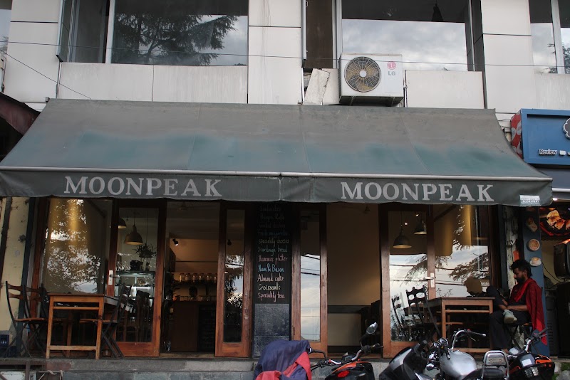 Moonpeak Deli