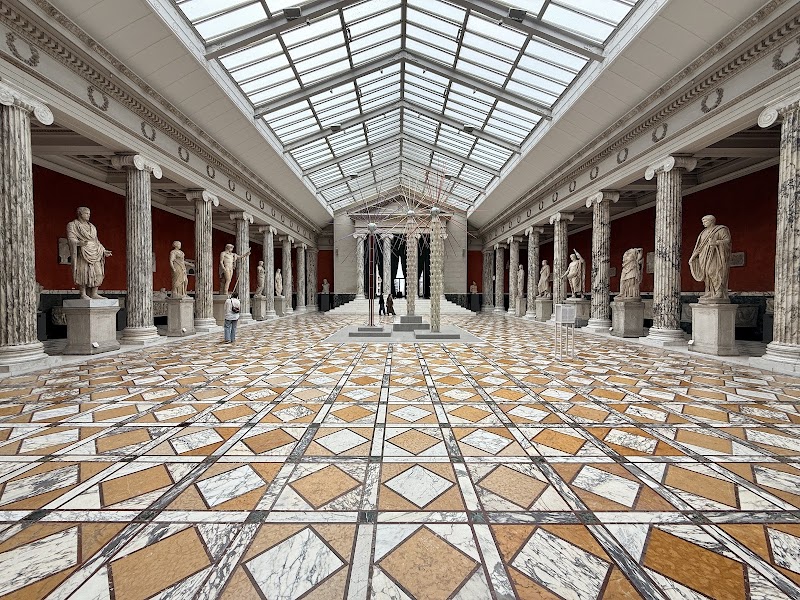 Ny Carlsberg Glyptotek - Ny Carlsberg Glyptotek Dantes Plads 7, 1556 København, Denmark