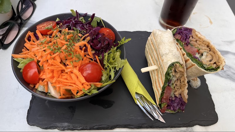Veggiezz - Veggiezz Salzgries 9, 1010 Wien, Austria