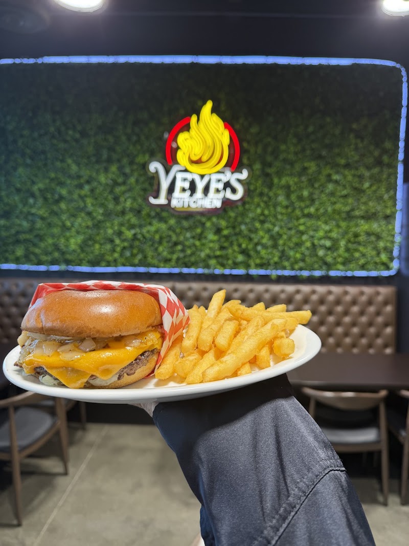 Yeye's Kitchen - Yeye's Kitchen, 18181 Van Buren Boulevard Suite 103, Riverside, CA 92508, USA