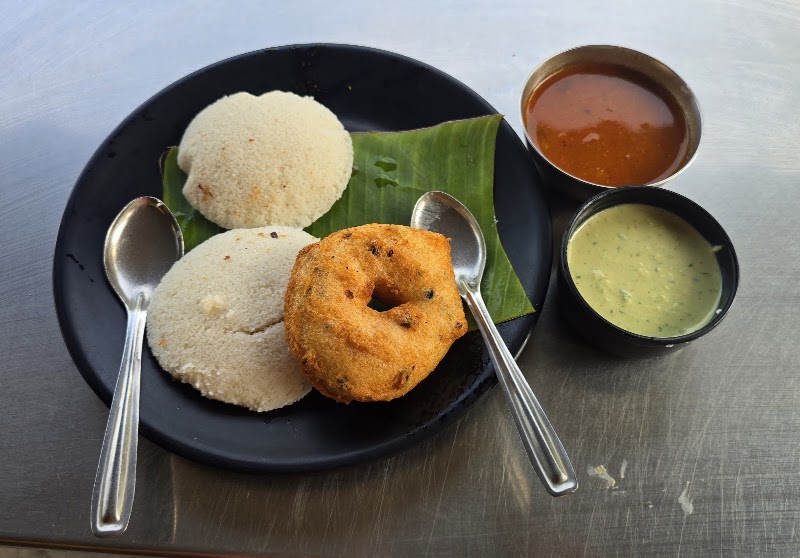 MYSURU KITCHEN - MYSURU KITCHEN 61, Gokulam Main Rd, 3rd Block, Jayalakshmipuram, Mysuru, Karnataka 570012, India