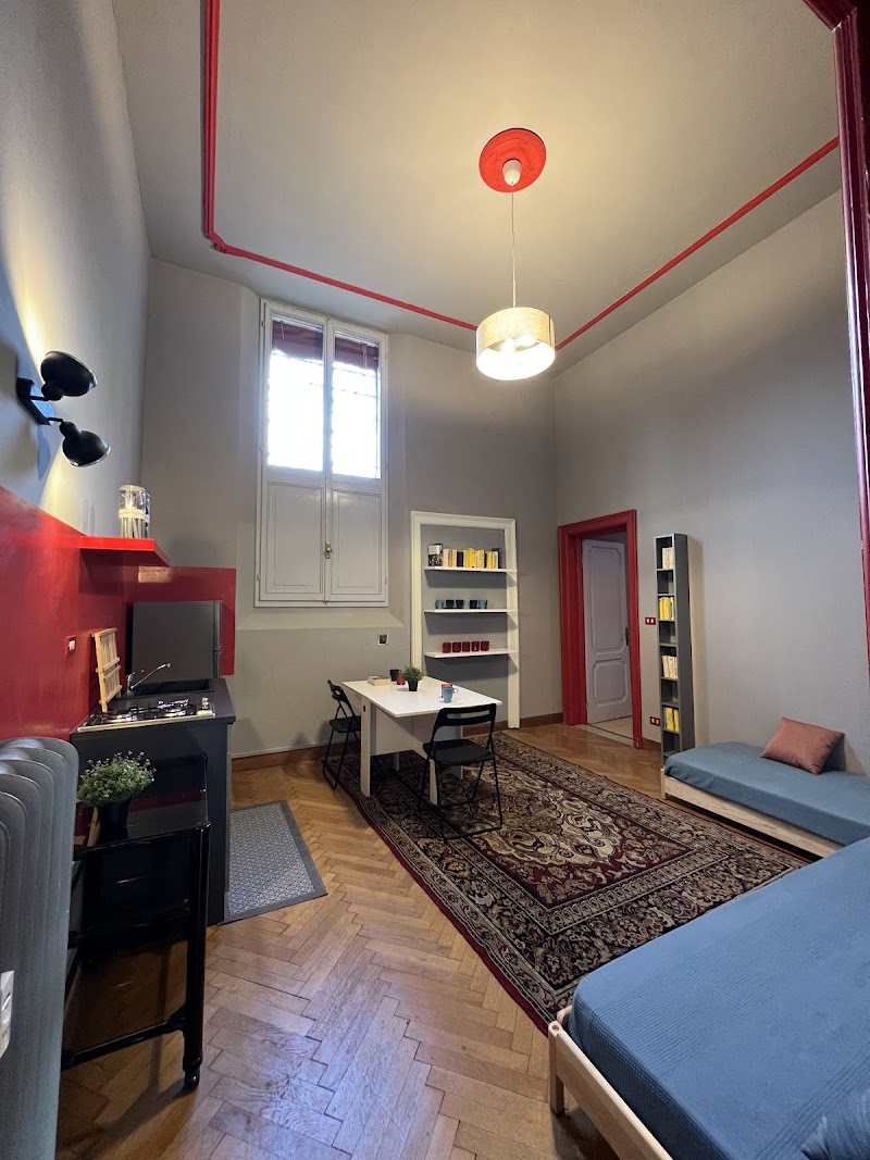 The Window on the courtyard, Entire Apartment - La Finestra sul cortile, Intero Appartamento - The Window on the courtyard, Entire Apartment - La Finestra sul cortile, Intero Appartamento, Via Guerrazzi, 6, 40125 Bologna BO, Italy