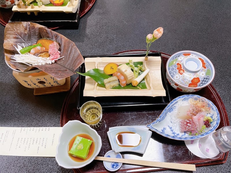 Shiunso - Shiunso, 92 Tōnosawa, Hakone, Ashigarashimo District, Kanagawa 250-0315, Japan