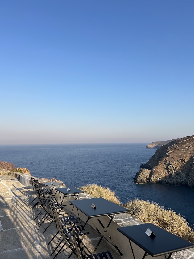 Loggia Wine Bar - Loggia Wine Bar Kastro 840 03, Greece