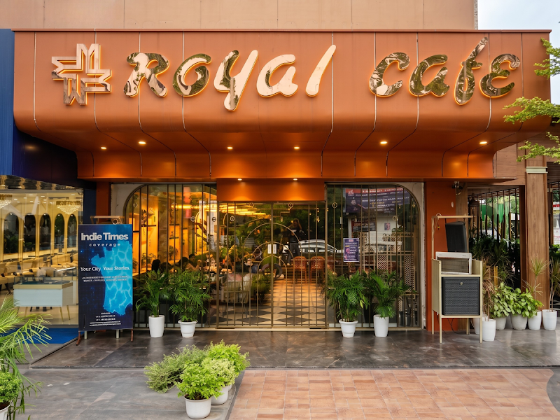 Royal Cafe - Royal Cafe Shahnajaf Rd, Prem Nagar, Hazratganj, Lucknow, Uttar Pradesh 226001, India