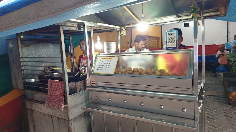 Chandu Vada Paav - Chandu Vada Paav, Shahu Nagar, Mahim East, Dharavi, Mumbai, Maharashtra 400017, India