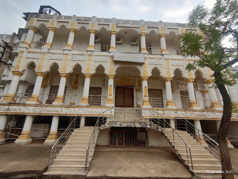 CHHATHI BAITHAKJI,CHAMPARAN - CHHATHI BAITHAKJI,CHAMPARAN, 2WPF+3W4, near mandir, Champaran, Chanpa Jh, Chhattisgarh 493885, India