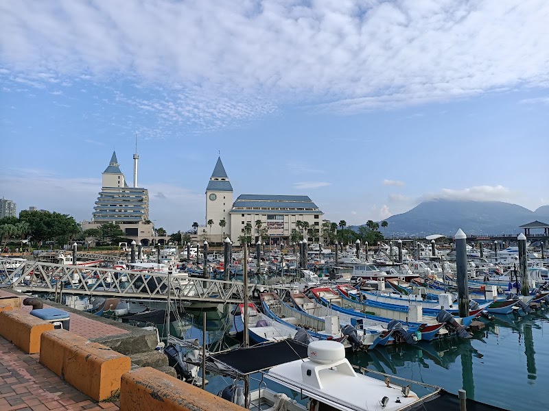 Tamsui Fisherman's Wharf - Tamsui Fisherman's Wharf, Guanhai Rd, Shalun Village, Tamsui District, New Taipei City, Taiwan 251