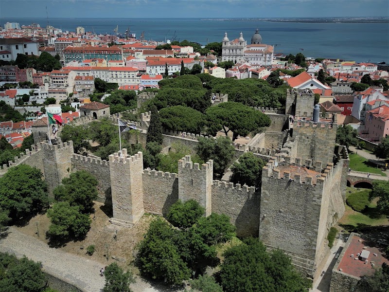 Castelo de São Jorge - Castelo de São Jorge R. de Santa Cruz do Castelo, 1100-129 Lisboa, Portugal