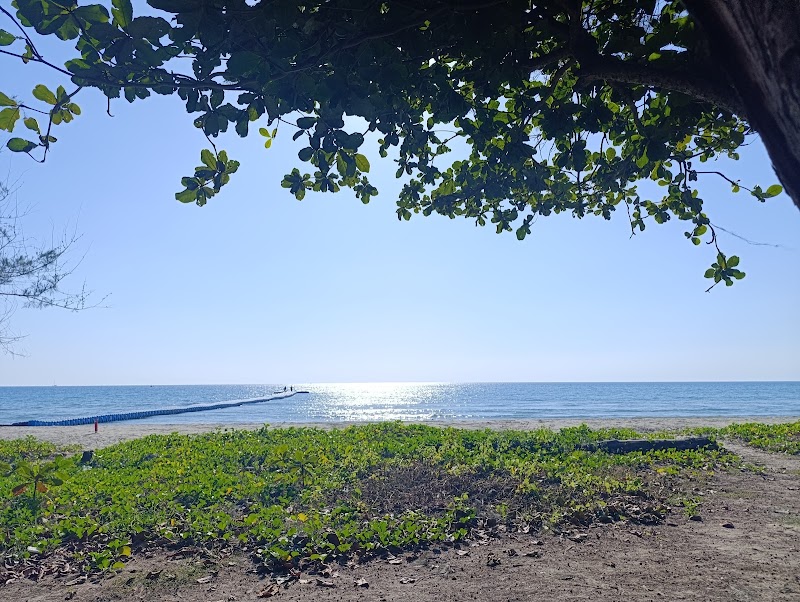 Rayong beach - Rayong beach, Phe, Mueang Rayong District, Rayong, Thailand