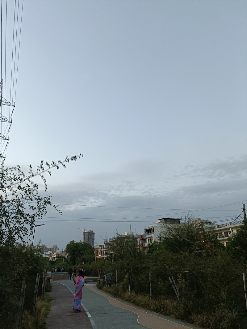 Badshahpur Forest Corridor - Badshahpur Forest Corridor Southern Peripheral Rd, Dhani, Tatvam Villas, Sector 69, Gurugram, Haryana 122018, India