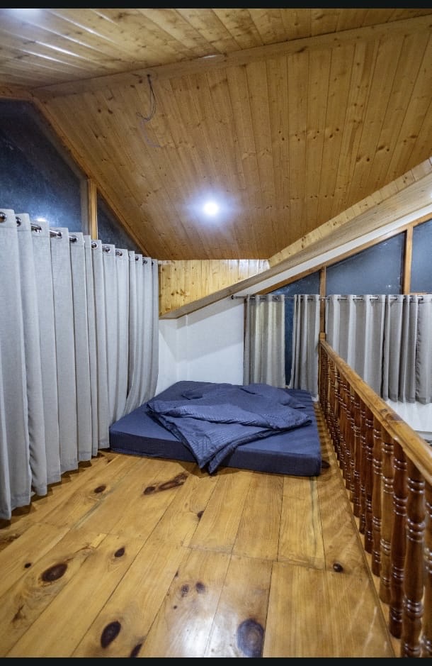Manali Parvat View Homestay - Manali Parvat View Homestay Gojra, Manali, Himachal Pradesh 175143, India