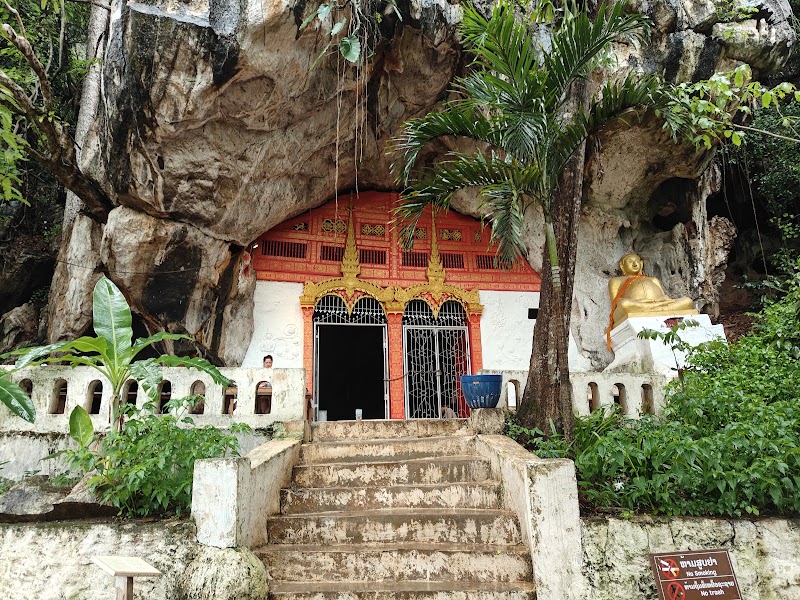 Pak Ouv Caves - Pak Ouv Caves, 26X6+CGG, Pak Ou, Laos