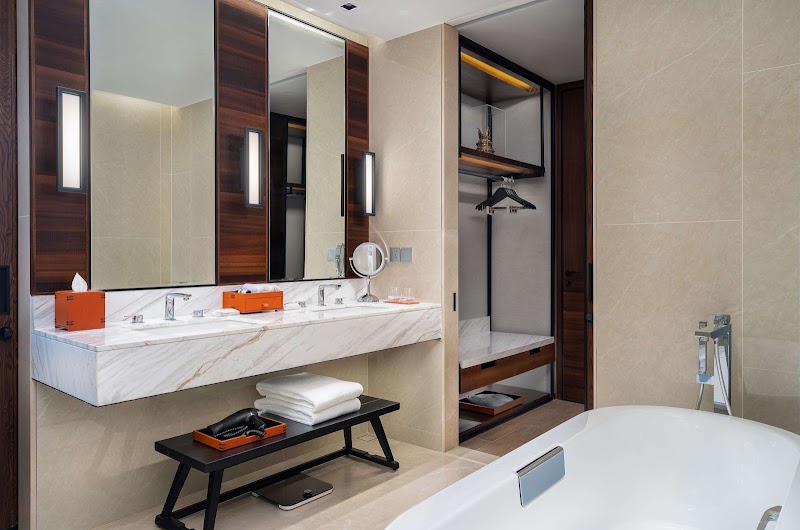 Hyatt Regency Phnom Penh - Hyatt Regency Phnom Penh, 55 Street 178, ភ្នំពេញ 12206, Cambodia