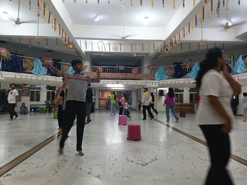 Shree Radhe Garba Group - Shree Radhe Garba Group, 2nd Floor, Adarsh Bhavan, Shree Mata Vaishnodevi Dharmarth Hospital, Bhatar Rd, near Uma Bhawan, Bhatar, Athwa, Surat, Gujarat 395007, India