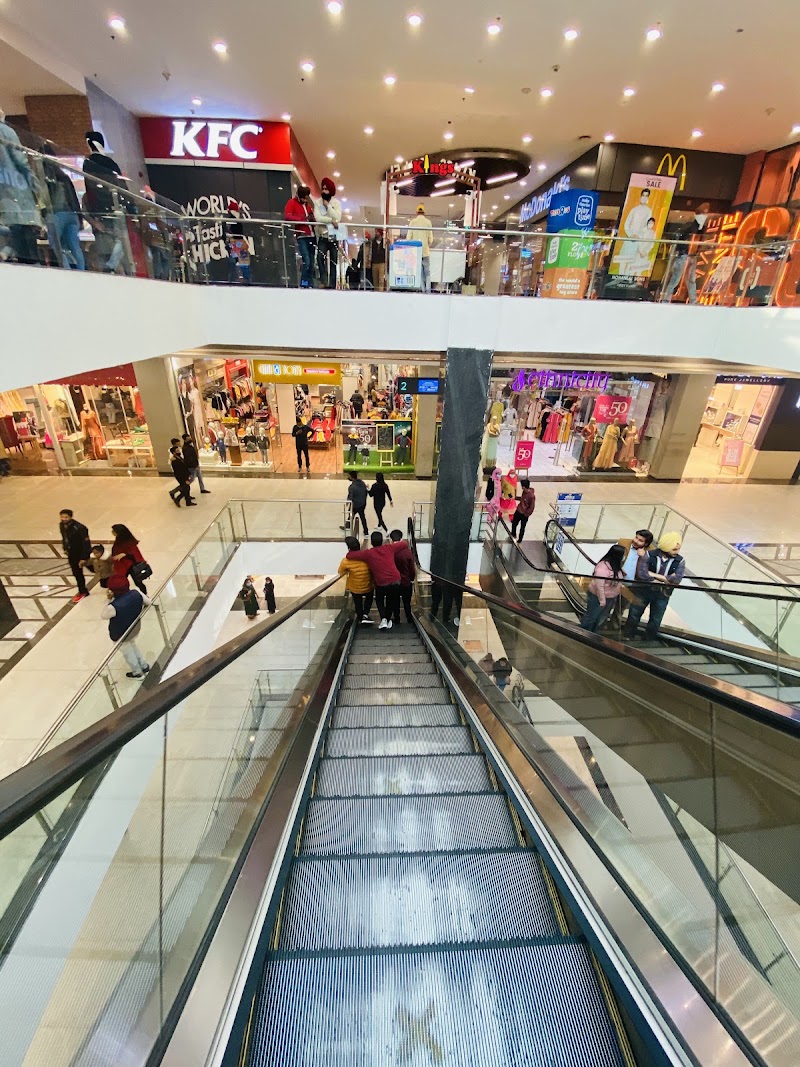 Elante - Elante, PR42+623, Industrial Area Phase I, Chandigarh, 160002, India