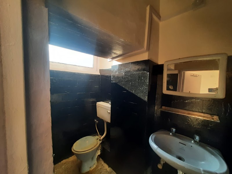 Hill View Guest House - Hill View Guest House, Halwai Gali, behind Laxmi Talkies, Main Bazar, Mohalla Sapri, Chamba, Himachal Pradesh 176310, India