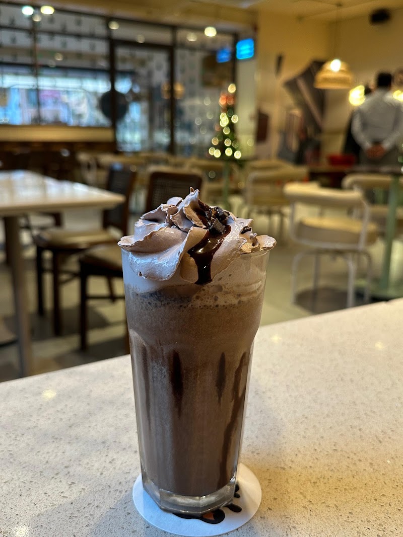 Third Wave Coffee - Third Wave Coffee Plot No 207, Varthur Main Rd, Palm Meadows, Ramagondanahalli, Whitefield, Bengaluru, Karnataka 560066, India