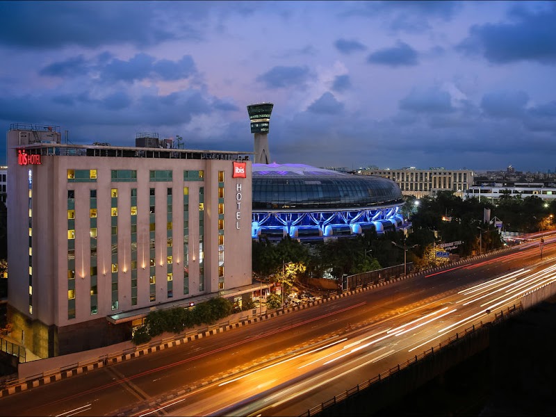 ibis Mumbai Airport - ibis Mumbai Airport Junction Of Nehru Road, Plot No F 77, Western Express Hwy, Navpada, Vile Parle East, Vile Parle, Mumbai, Maharashtra 400099, India